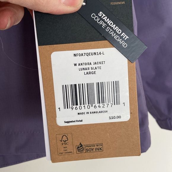 The North Face Women's Purple Jacket - Picture 3 of 8